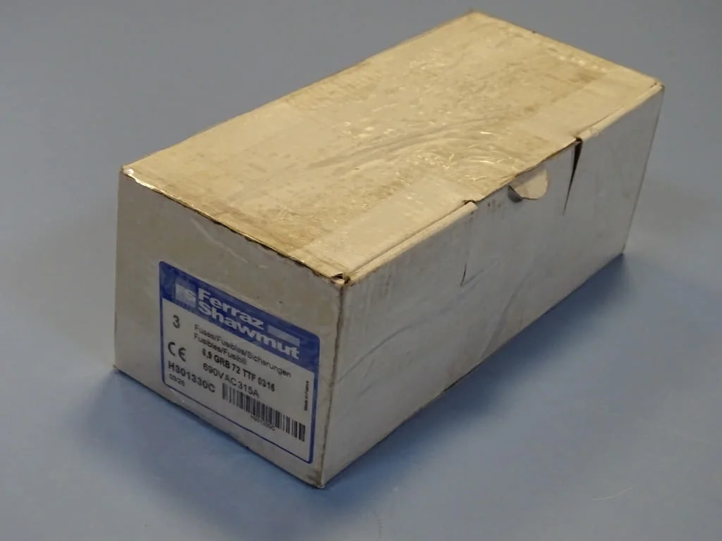 Предпазител Ferraz Shawmut Protistor H301330 Fuses 6.9GRB72TTF0315 315A 690VAC — снимка 2