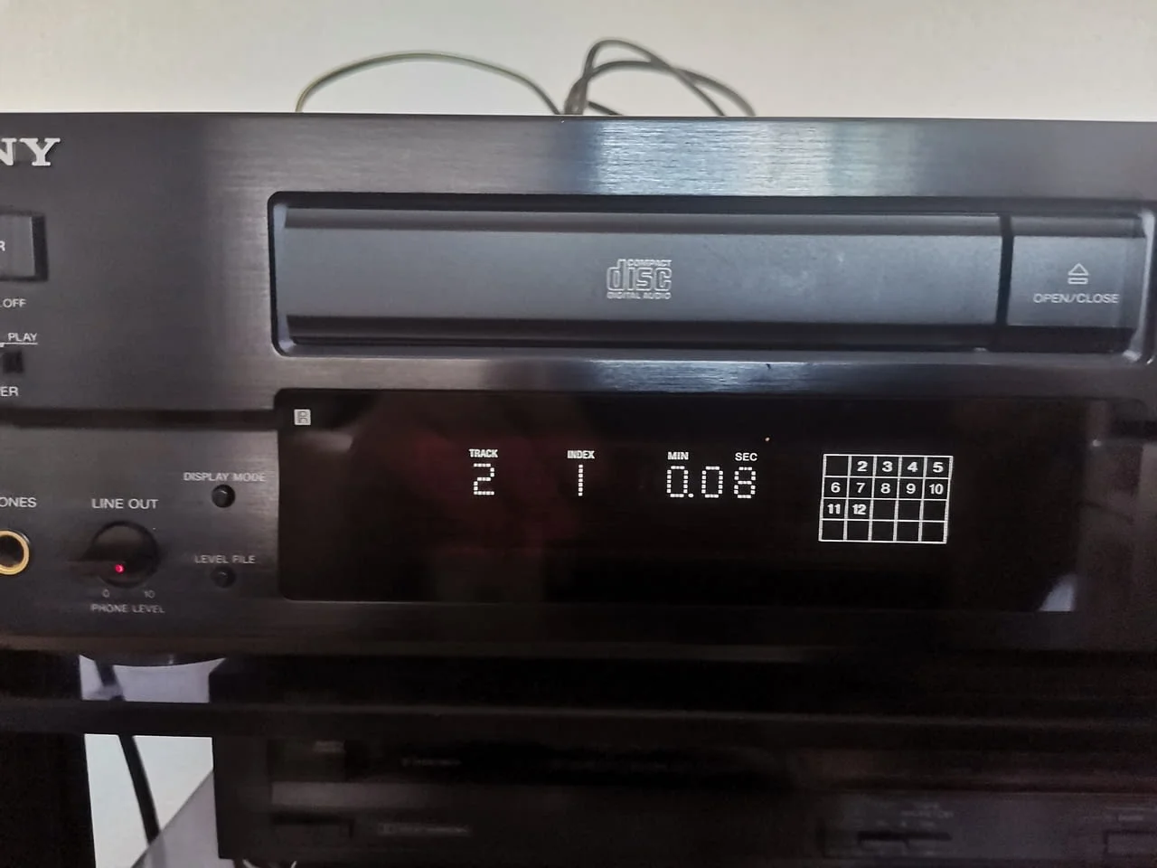 SONY CDP-X339ES Compact Disc Player — снимка 3