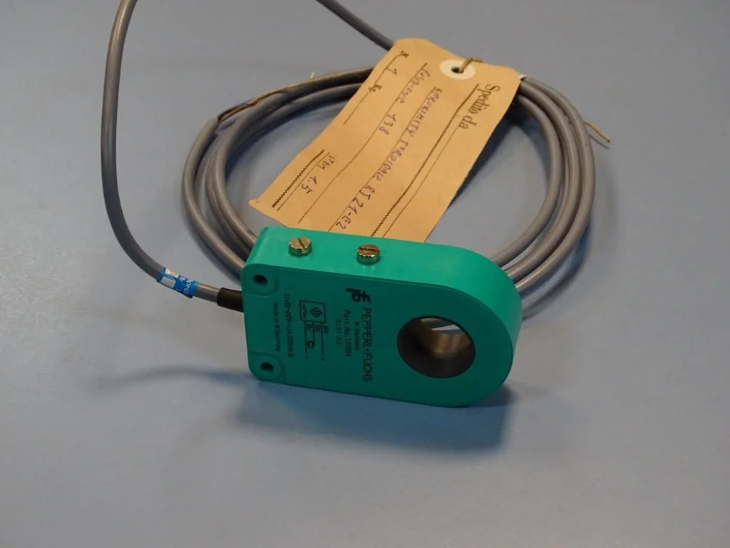 Индуктивен сензор PEPPERL+FUCSH RJ21-E2 inductive sensor — снимка 4