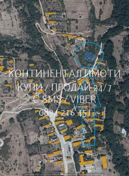 Кодг 61311. Парцел 590м2 с хубава гледка, с полуразрушена двуетажна стара къща 65м2 на етаж! До имот — снимка 3
