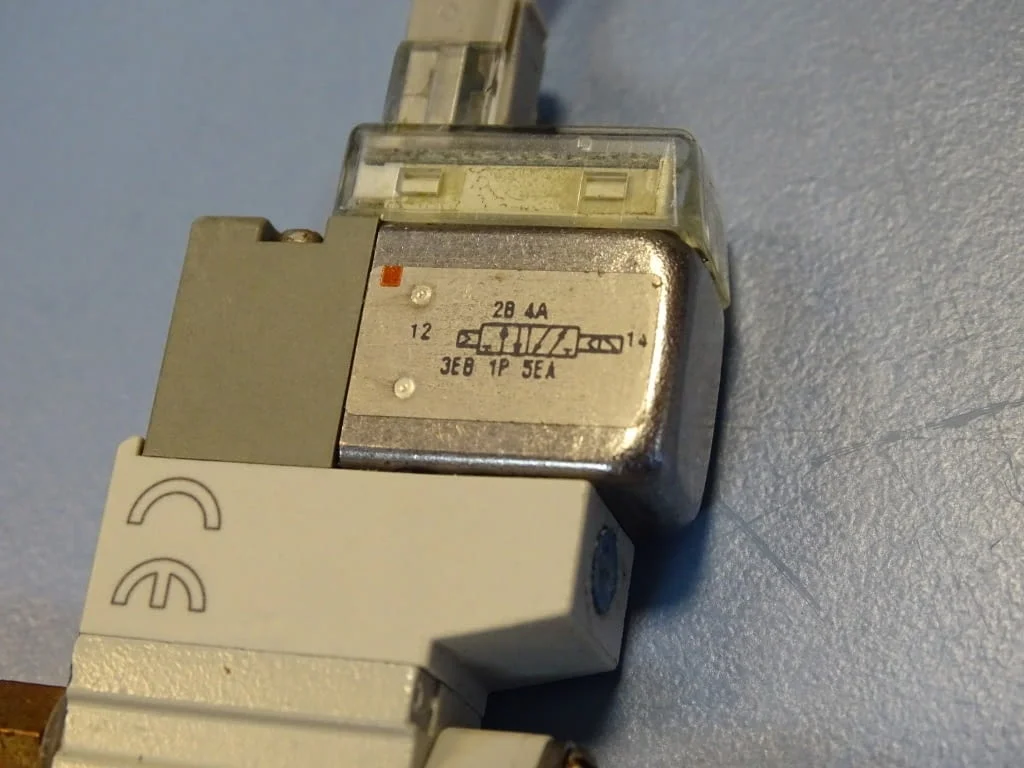 Пневматичен разпределител SMC SY3120-5LOU-C4-Q solenoid valve 24VDC — снимка 5