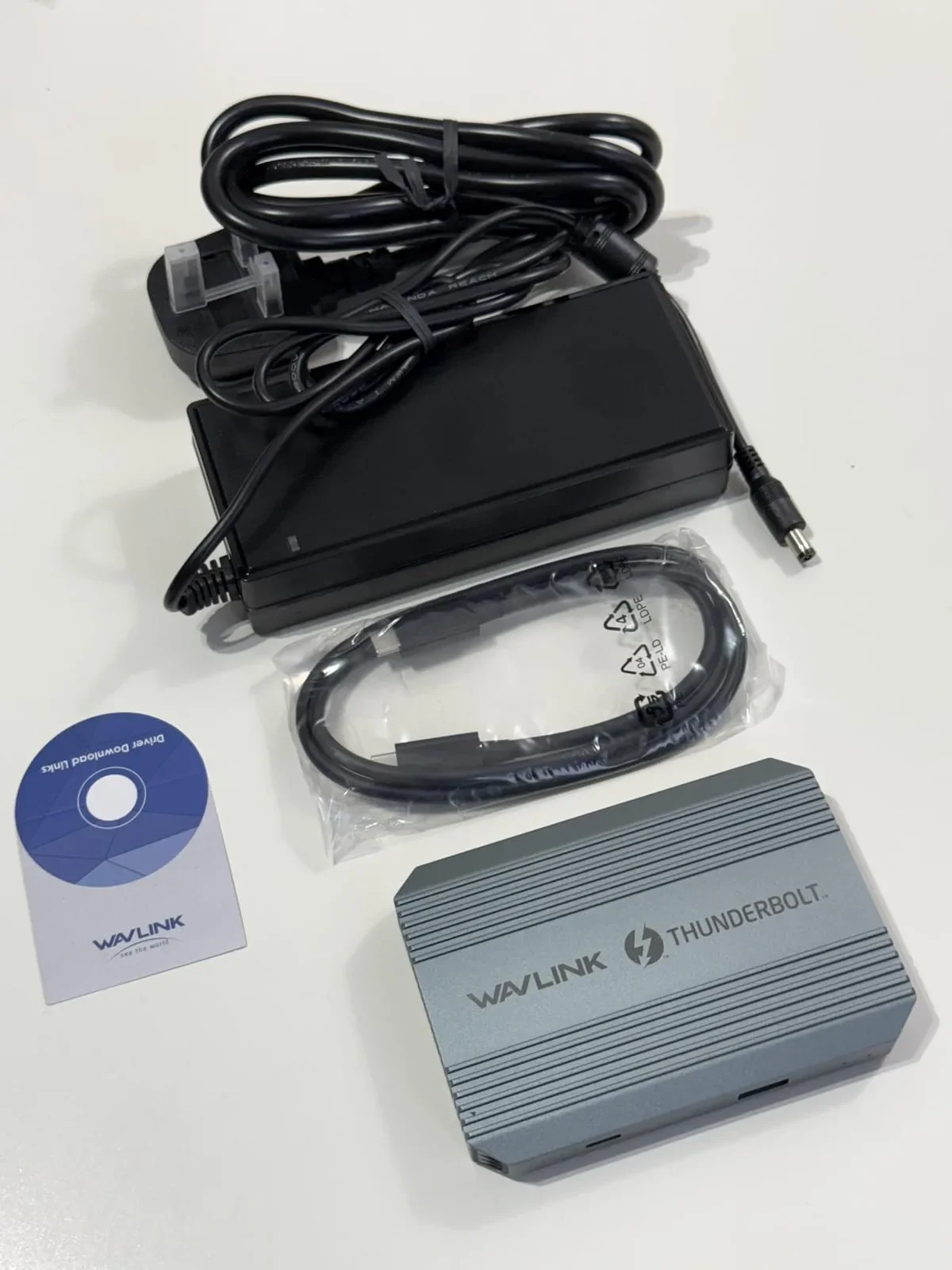 WAVLINK Thunderbolt 4 Докинг станция с двоен 4K@60Hz дисплей и USB-A 3.2 (Gen 2) + 100W PD — снимка 7