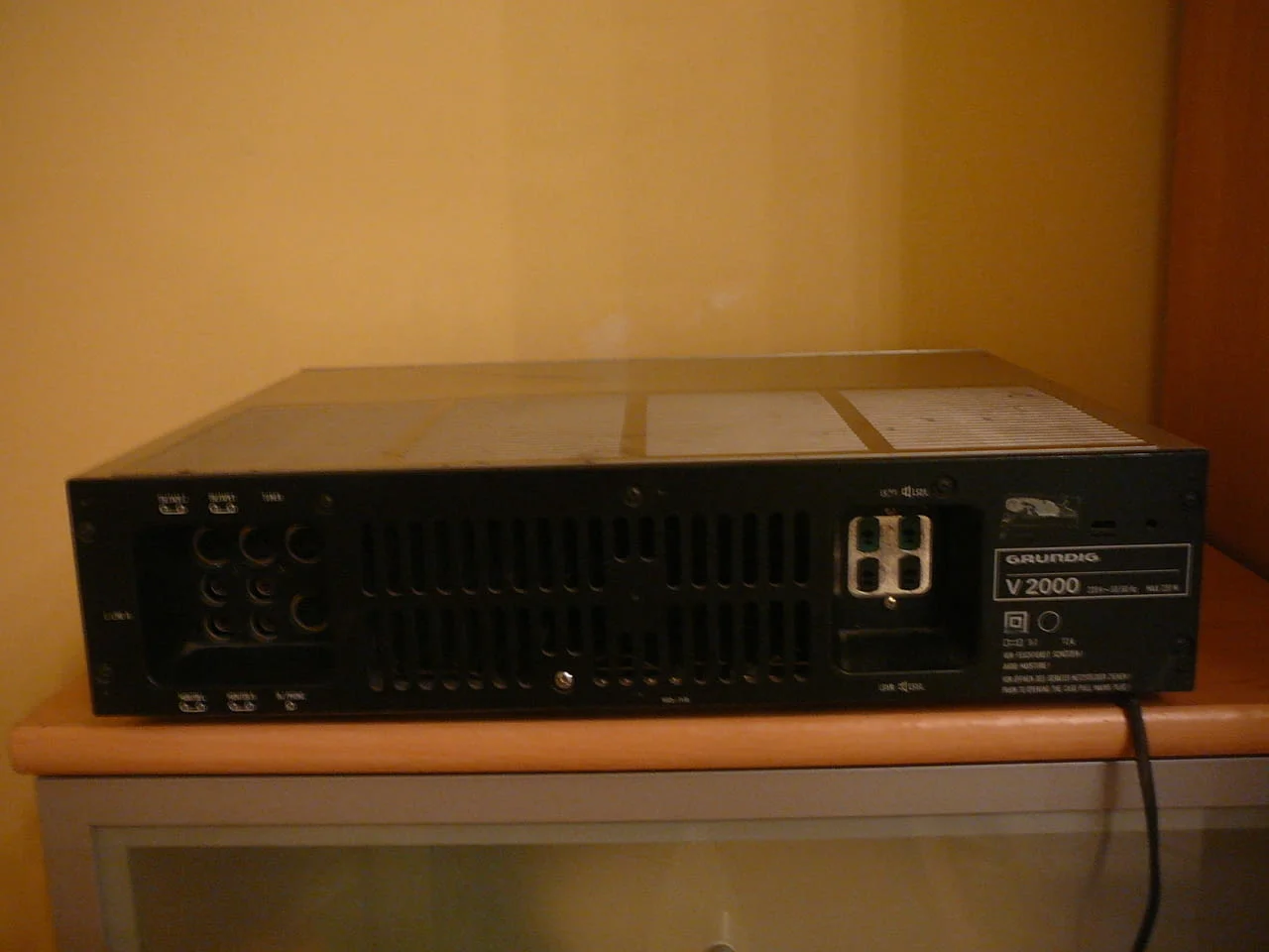 Grundig v-2000 — снимка 5