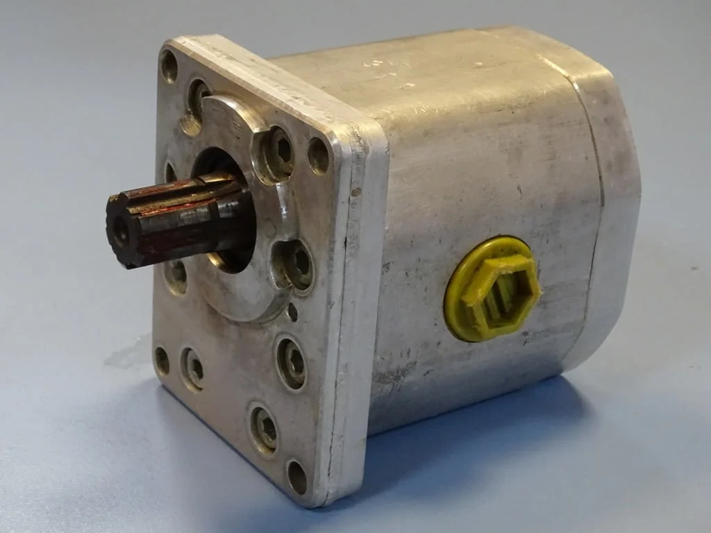 Хидромотор ORSTA 20/16 TGL 10860 hydraulic motor — снимка 2