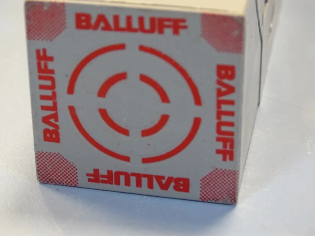 Индуктивен датчик Balluff BES 517-134-P4-Z-A proximity switch sensor — снимка 3