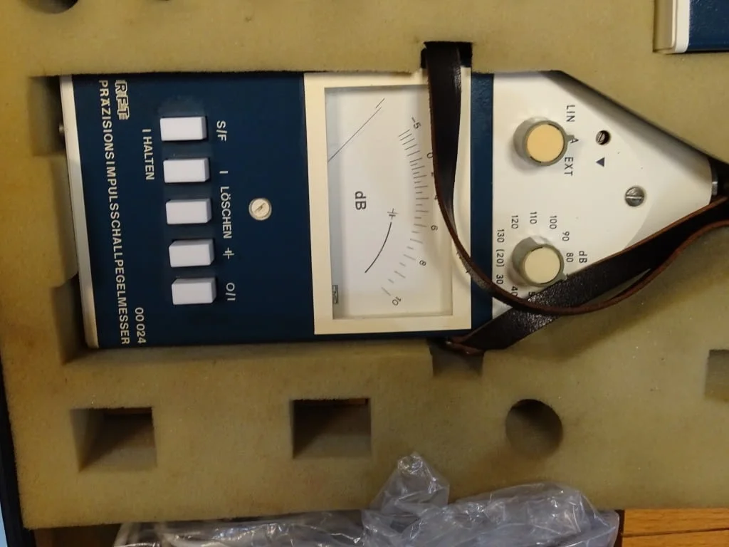 Шумометър комплект VEB ROBOTRON TYP 00041 RTF 00024 — снимка 2