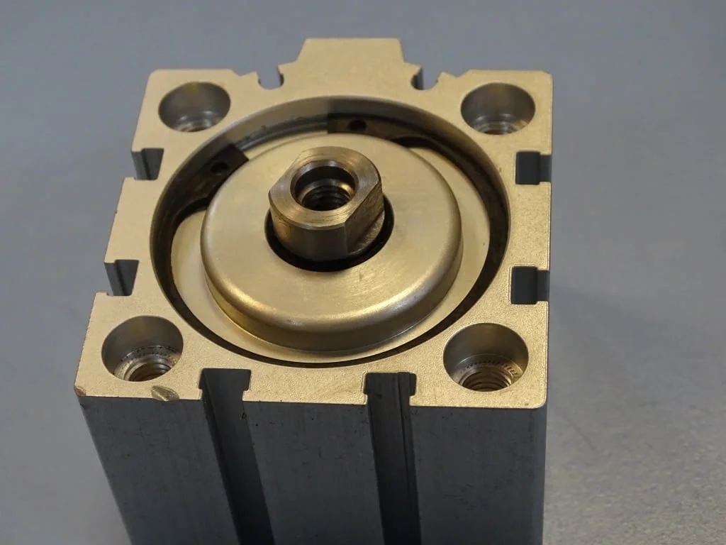 Пневматичен цилиндър Festo AEVC-50-10-I-P-A short stroke cylinder — снимка 6