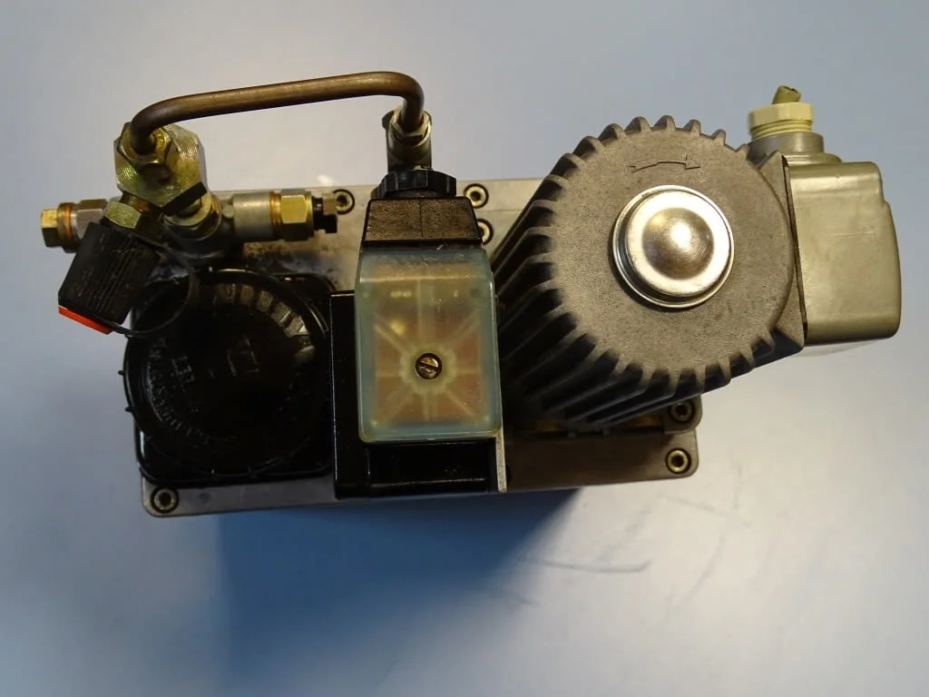Смазочна хидравлична станция Willy Vogel MFE 5/B 3/S 3 sentral lubrication system — снимка 9