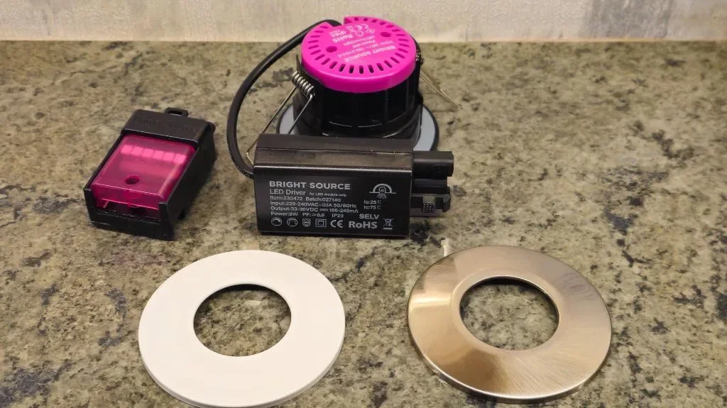Bright Source осветителни тела, лампи 8w 64mm изрез, 750lm 6 броя — снимка 8