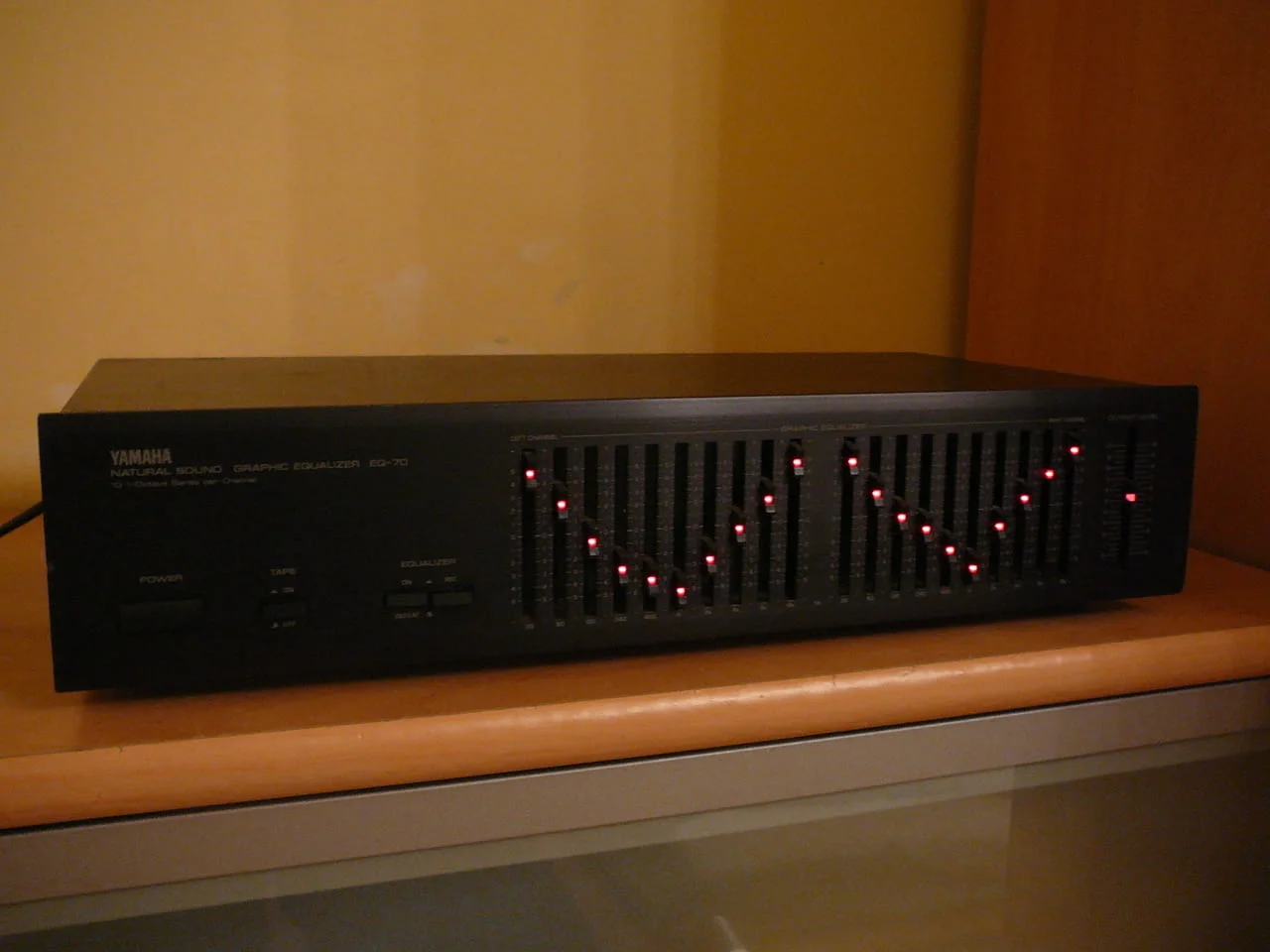 Yamaha eq-70 — снимка 2