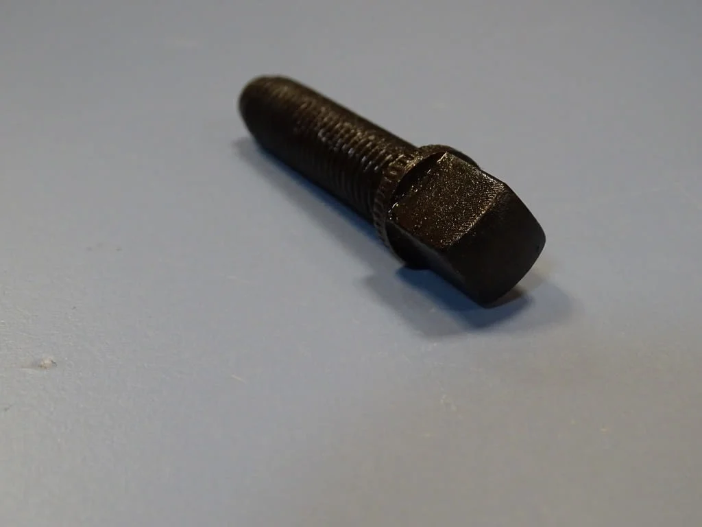 Болт за ножодържач за струг М10 12х12 mm — снимка 3