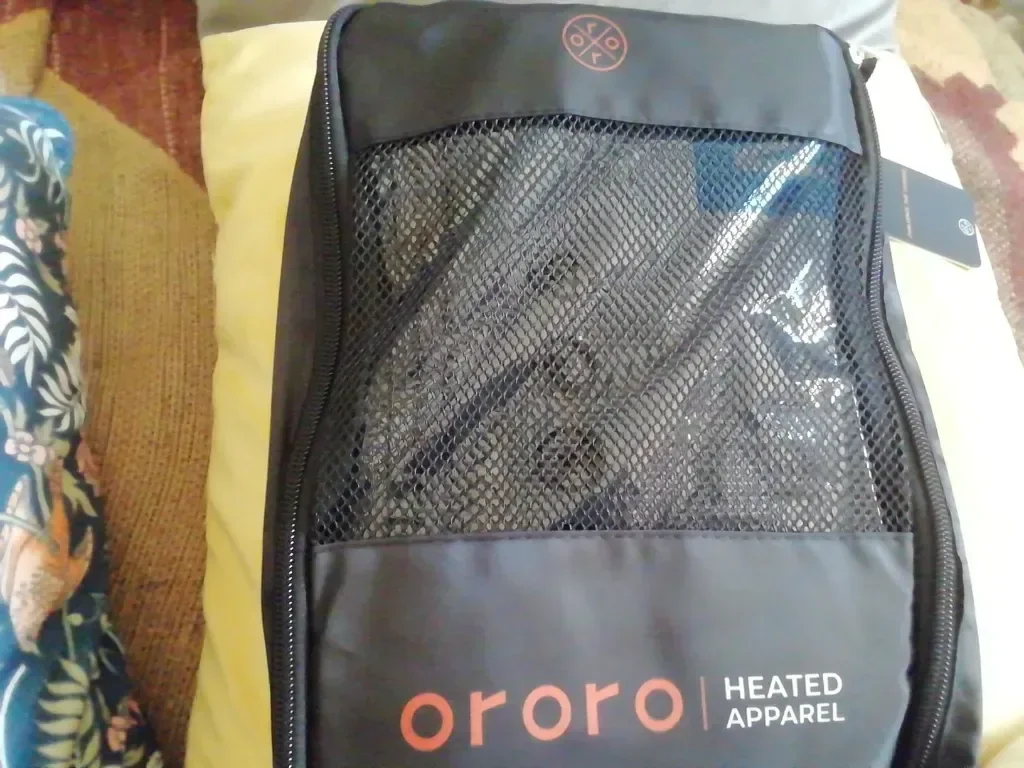 ORORO Дамска отопляема софтшел жилетка с Power Bank, черна, размер М — снимка 6