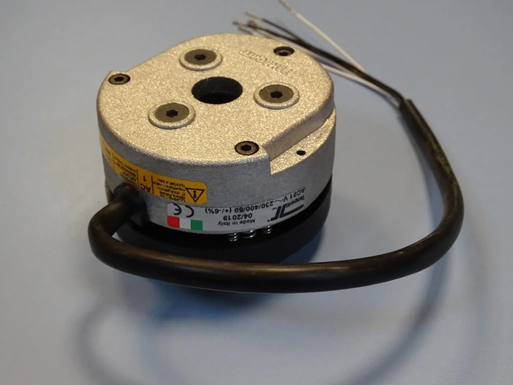 Електромагнитна спирачка Temporiti Brake AC01 230/400V 3Nm — снимка 3