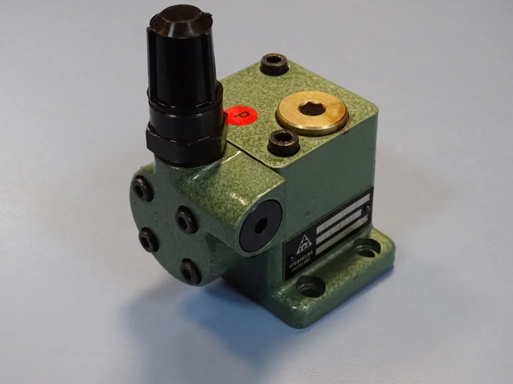 Клапан хидравличен TOS VP1-10-2 hydravlic ventil — снимка 4