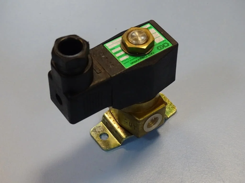 Магнет вентил CKD AB31-02-2B2HB Solenoid Valve 24VDC — снимка 5