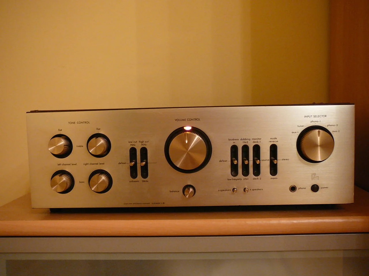 Luxman l-81