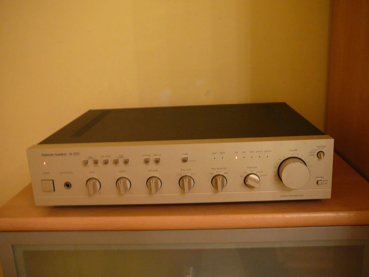 Harman kardon hk-825