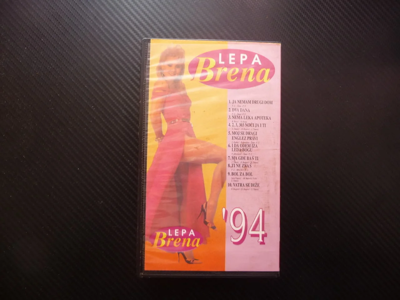 Lepa Brena VHS филм Лепа Брена '94 сръбски хитове юго фолк кралицата на сръбското шлагери хитове поп — снимка 4