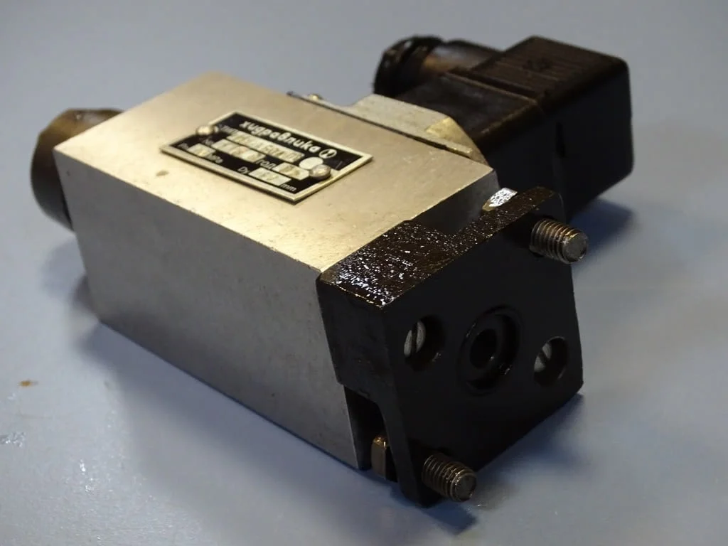 Хидравличен пресостат "Хидравлика" тип РНХ-160АП1 pressure switch 160Bar — снимка 5
