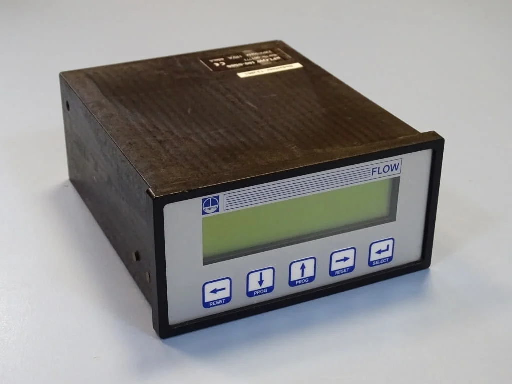 Операторски панел Gestra Flow 100-SSSS operator panel 230V/50Hz