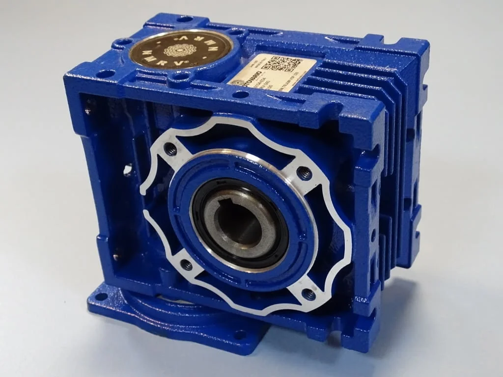 Червячен редуктор MOTOVARIO NHPV040 worm gear reducer i:30.00 — снимка 4