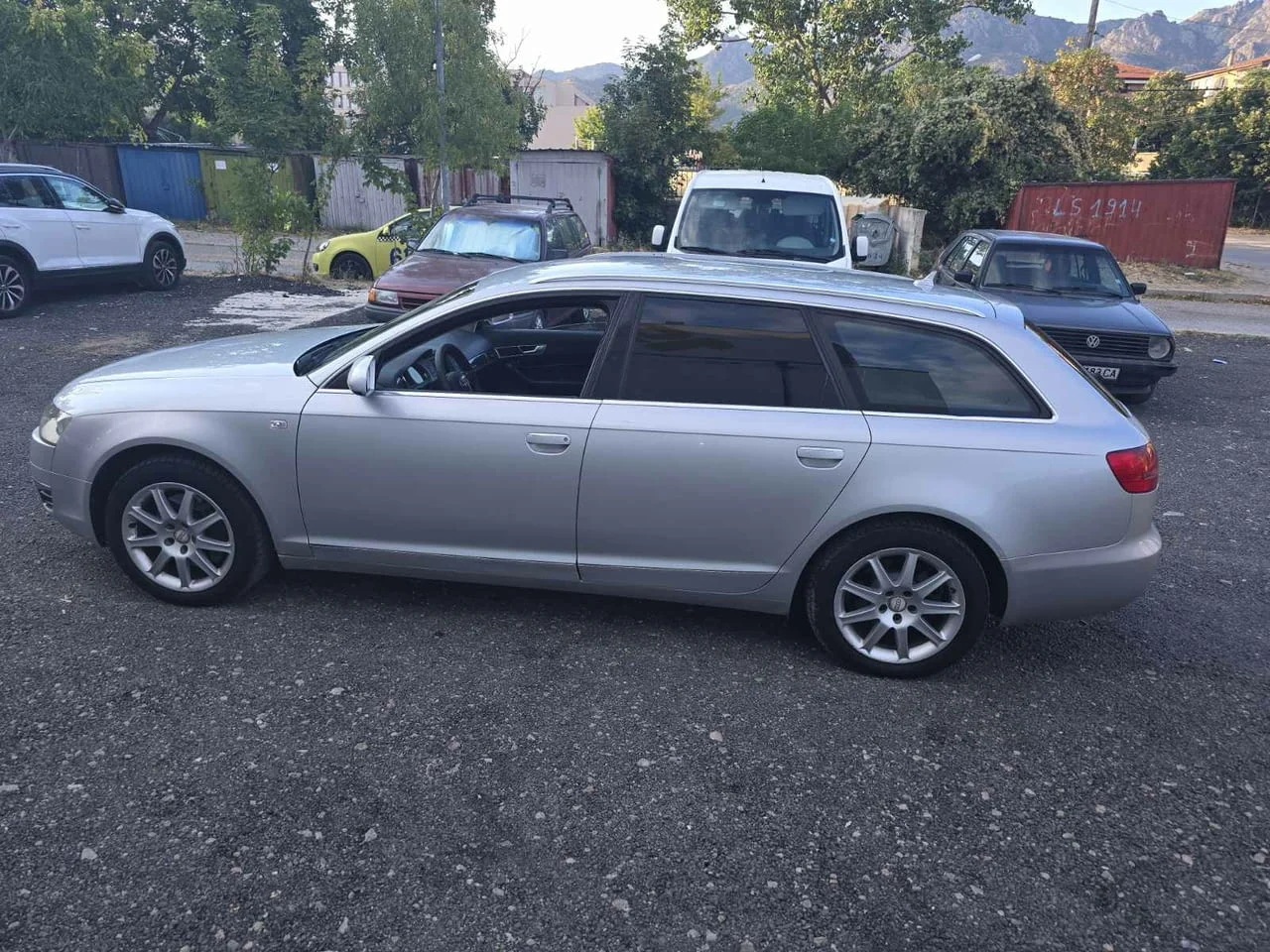 Продавам Audi A6 Avant (4F/C6) 3.0 TDI Quattro – Автоматик