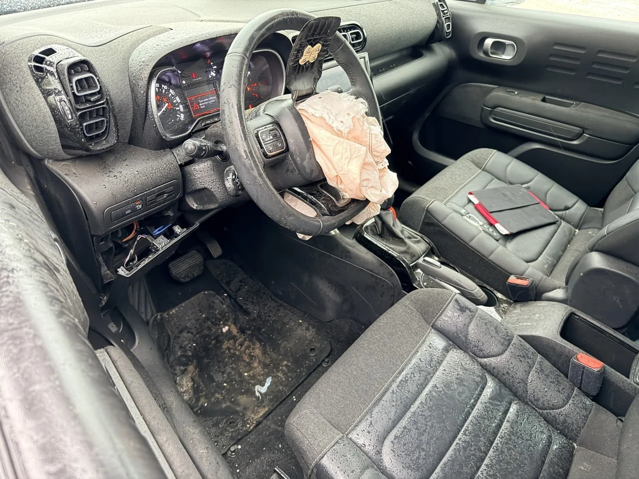 Citroen C3 Aircross 1.2 Pure Tech, двигател HNS, 131 кс., автоматик, , 49 000 km., 2023 г., euro 6D, — снимка 8