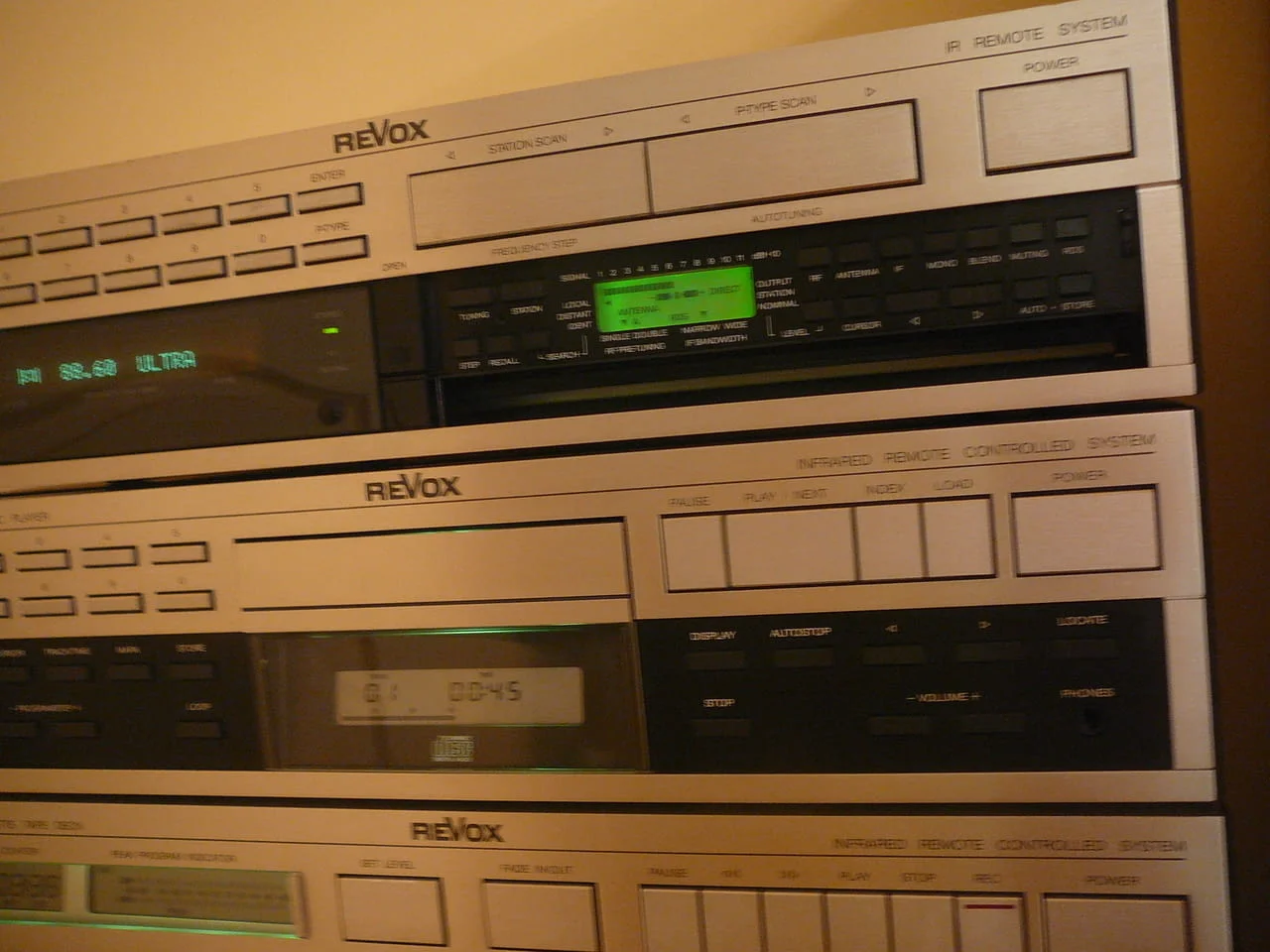 Revox b 242 i b 250 i b 200 i b 260 i b 215 i b 226 — снимка 7