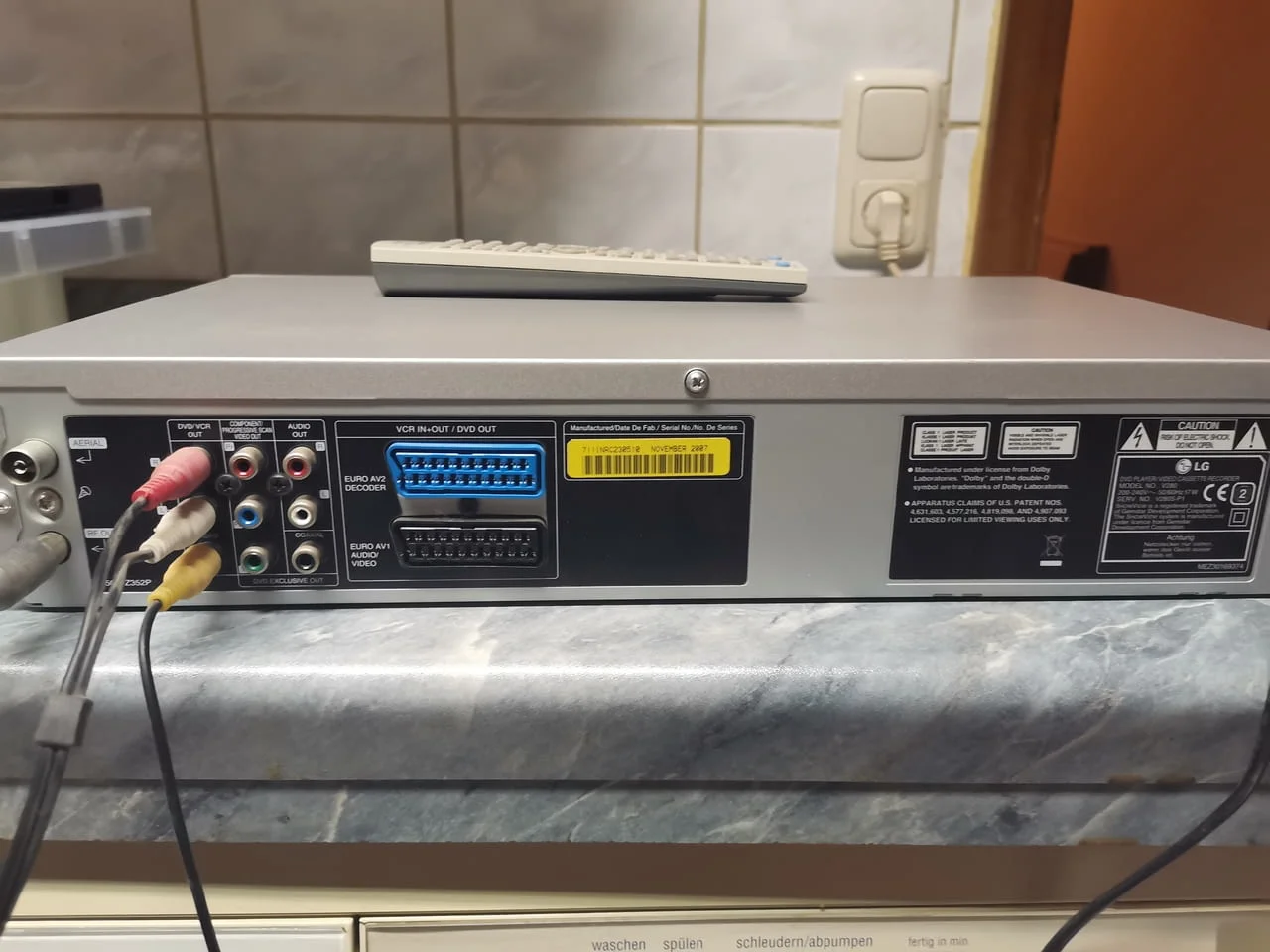 LG V-280 DVD Player Videorecorder — снимка 7