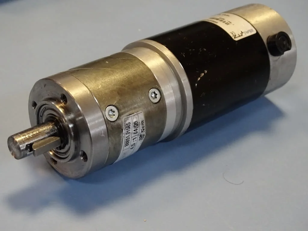 Планетарен редуктор Ametek PLG52 Planetary Gear Box 4.5:1 — снимка 7