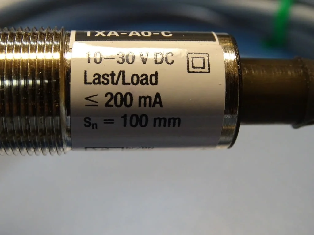 Фотоелектрически ифрачервен датчик Balluff BOS 18M-PS-1XA-AO-C Photoelectric sensor 10-30VDC — снимка 6