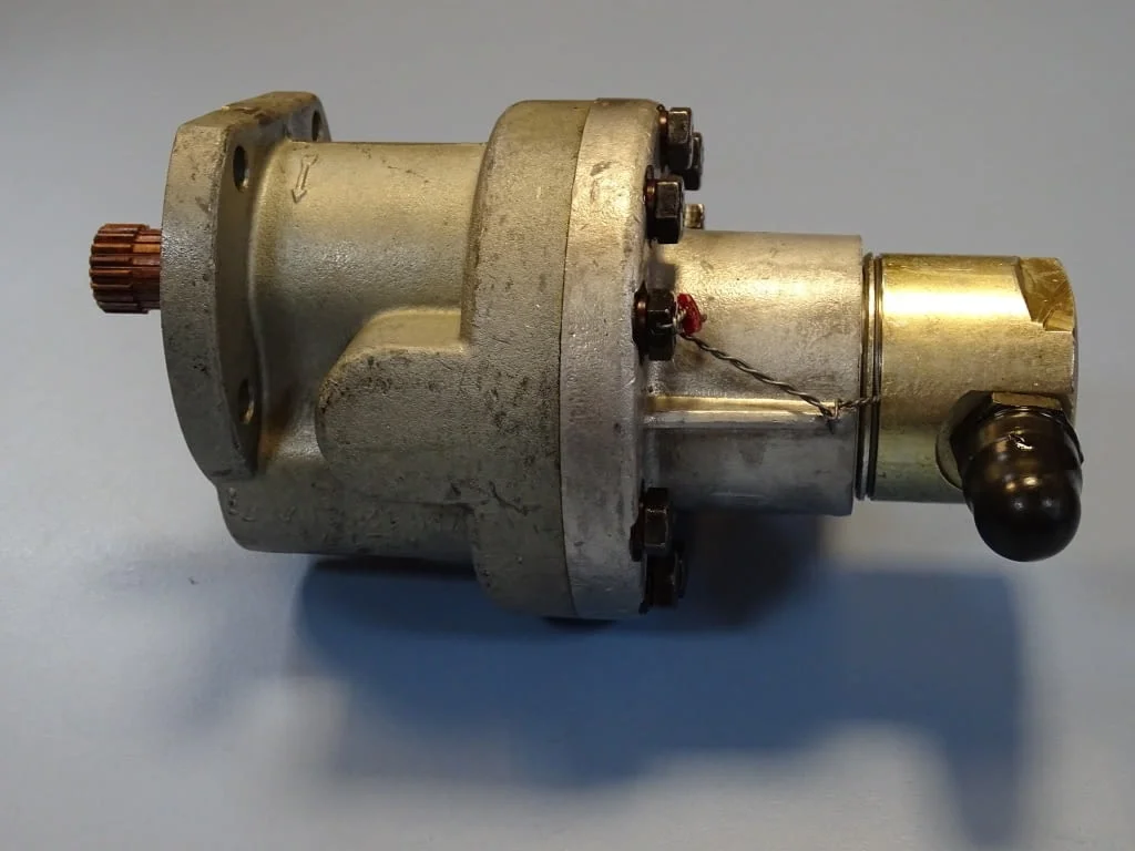 Хидравлична помпа Jihostroj ZBC 15R0-1 gear pump — снимка 7