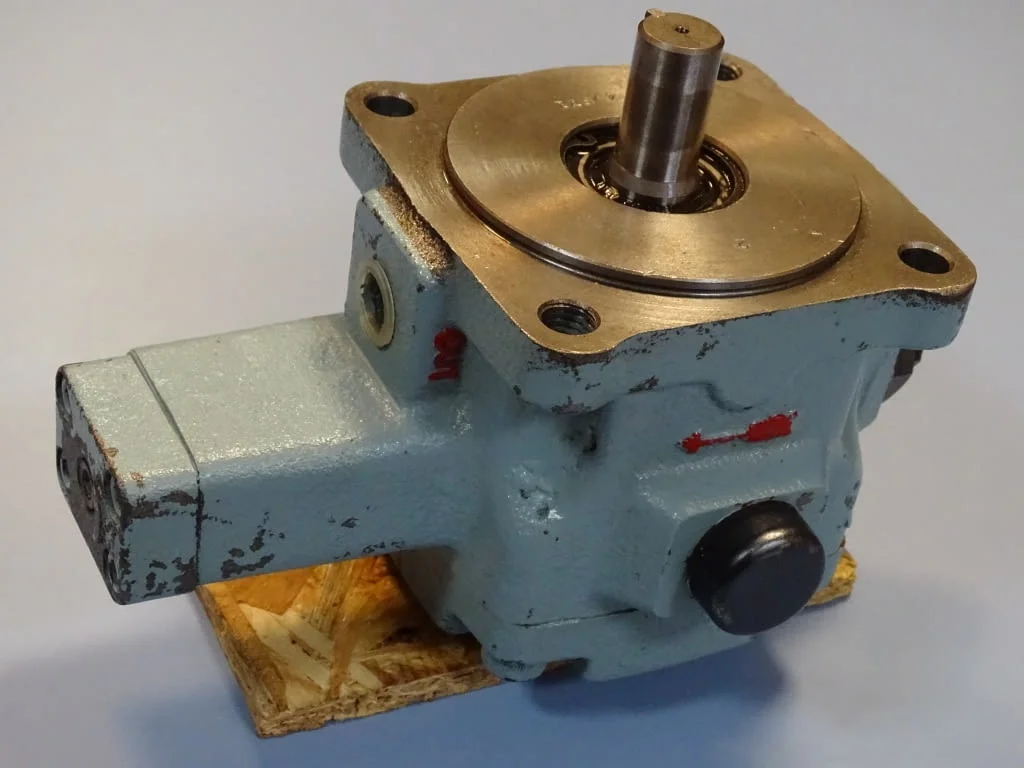 Хидравлична пластинчата помпа NACHI VDR-1B-1A2-21 variable vane pump 30L/min — снимка 7