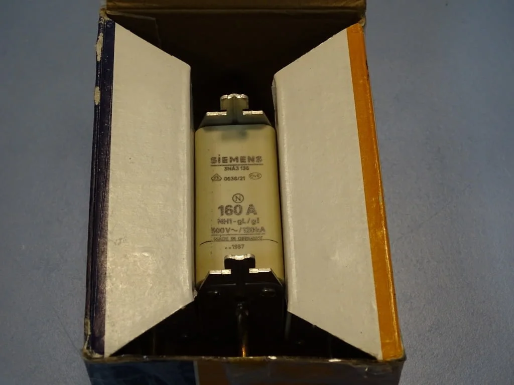 Предпазител Siemens 3NA3136 HRC-Fuse160A 500VAC — снимка 7