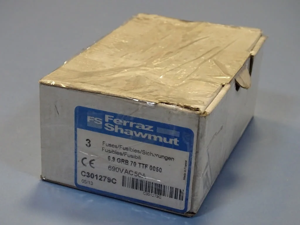 Предпазител Ferraz Shawmut Protistor C301279 Fuses 6.9GRB70TTF0050 50A 690VAC — снимка 2