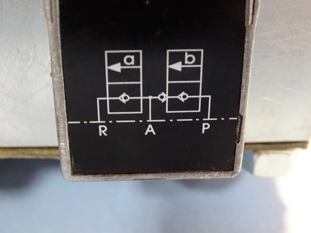 Хидравличен вентил HAWE G21-2 hydraulik directional seated valve 24VDC — снимка 8