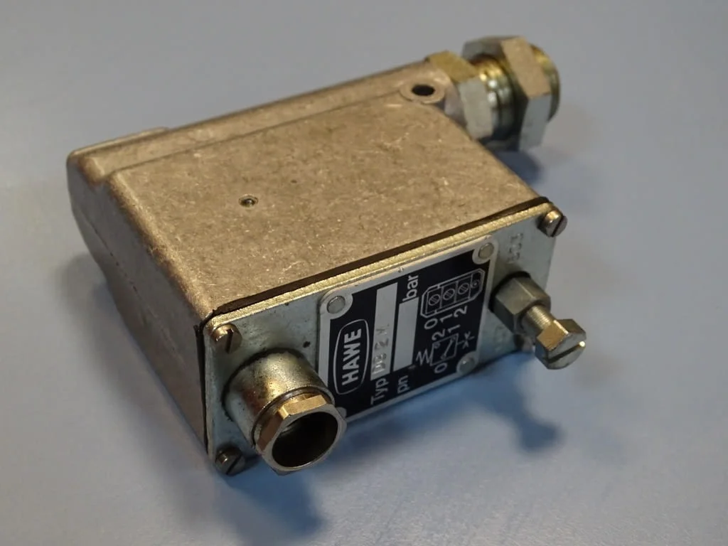 Пресостат хидравличен HAWE DG2M hydraulic pressure switch — снимка 2