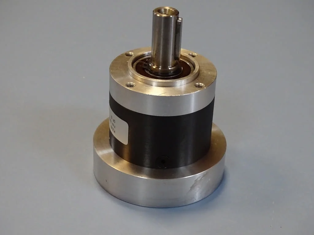 Планетарен редуктор Neugart PLE60 Planetary Gear Box i-5 — снимка 7
