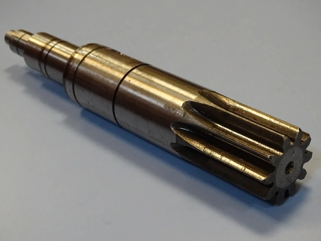 Вал зъбно колело за струг СУ-400, СУ-500, СУ-580 — снимка 4