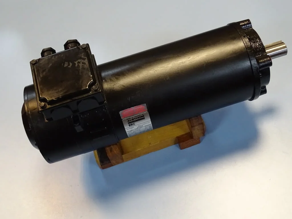 Сервомотор ALSTHOM BBC T5F4B3 R0508 servomotor 8Nm 3100min-1 — снимка 2