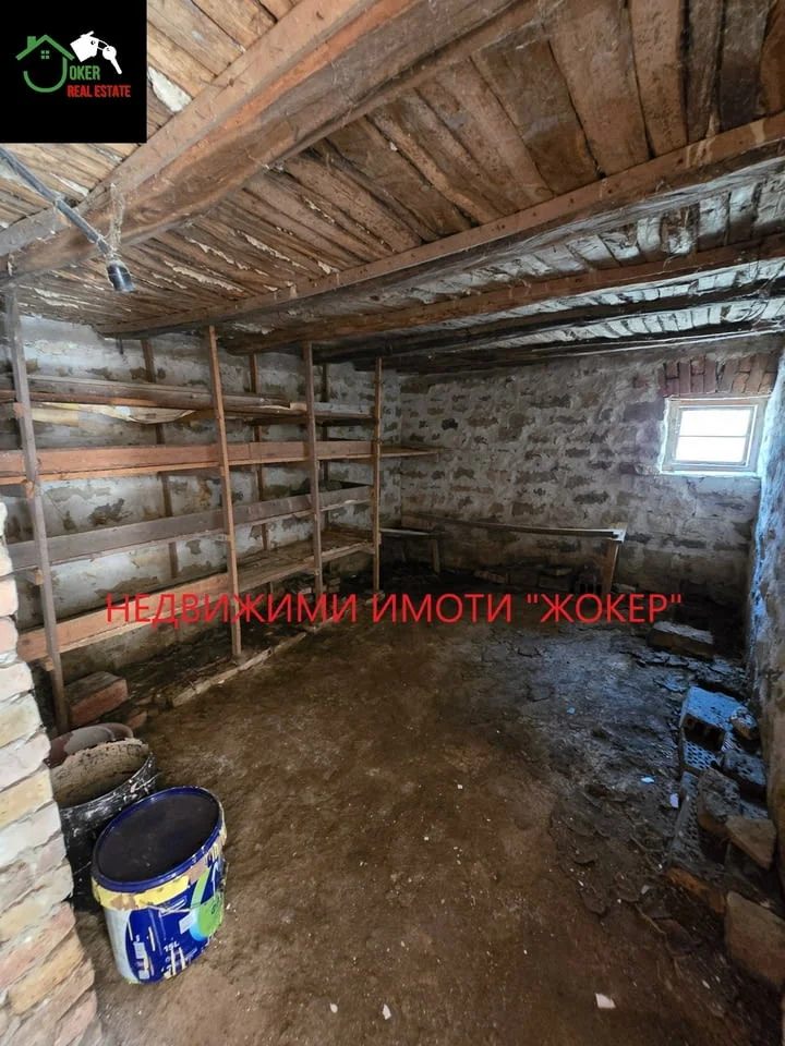 Къща с двор в село Добри дял — снимка 7