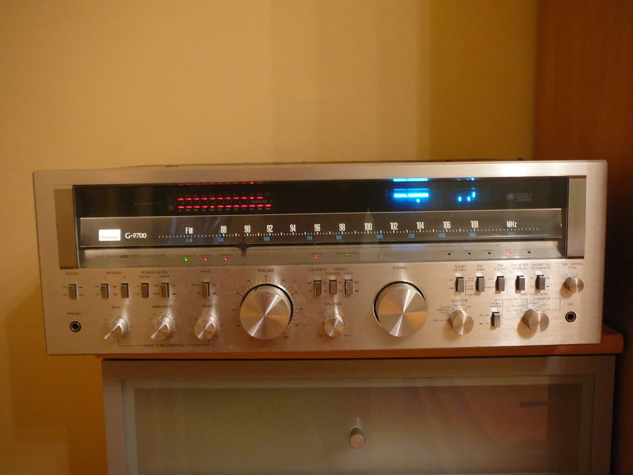 Sansui g-9700