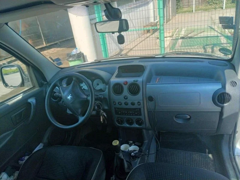 Peugeot Partner 1,6 HDI — снимка 2