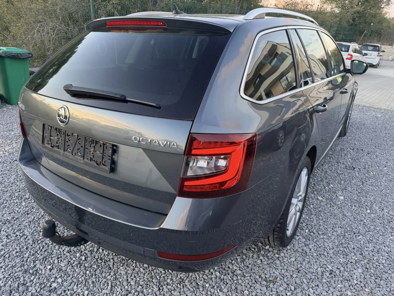 Skoda Octavia комби 1.5 TSI 150 кс., автоматик, 2020 г., евро 6, 2 ключа, теглич, много добро състоя — снимка 8