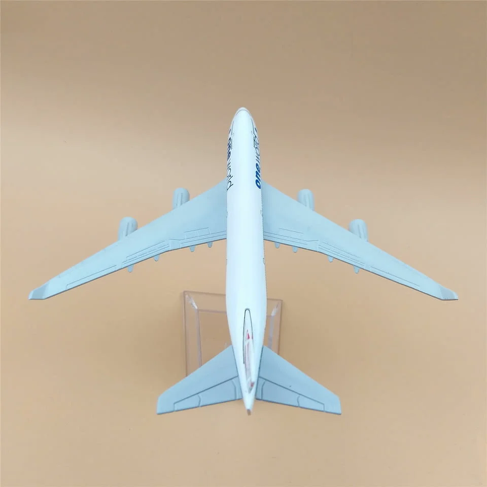 Boeing 747 самолет модел макет One World американски превоз пътници черна кутия пилот диспечер полет — снимка 4