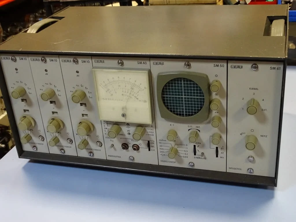 Комбиниран измервателен уред RFT VEB SM231 220V 50Hz