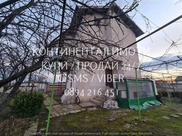 Код 63064. Триетажна тухлена къща 180м2 с двор 900м2 — снимка 2