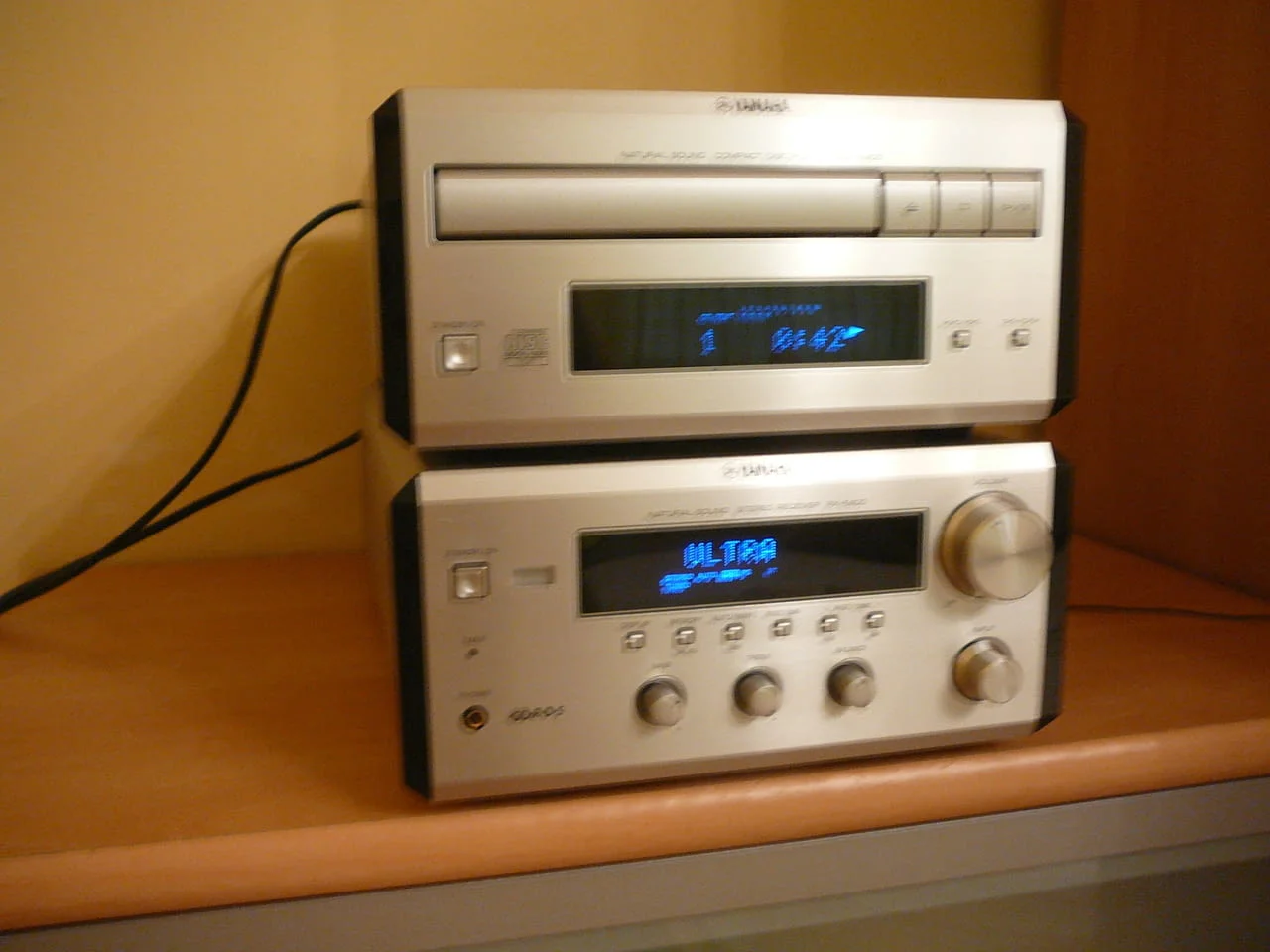Yamaha rx-e400 i cdx-e400 — снимка 2
