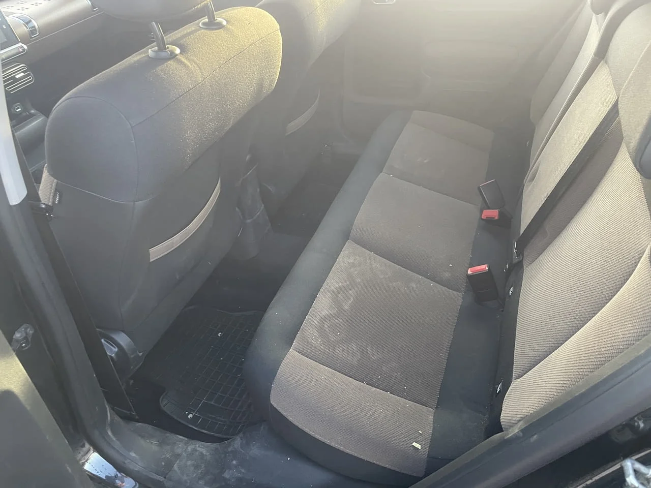 Citroen C4 Cactus двигател BHY, 1.6 BlueHDI, 99 кс., 5 ск., 175 000 km., 2019 г., euro 6D, Ситроен Ц — снимка 9