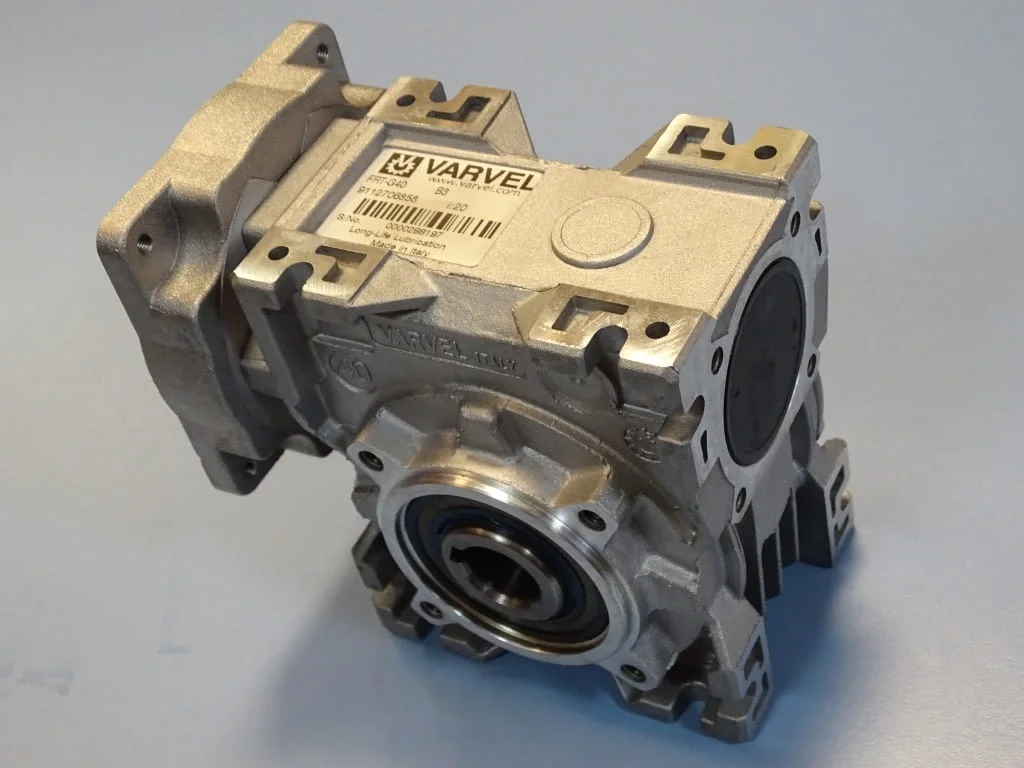 Редуктор червячен VARVEL FRT-G40 worm gear reducer 1:20 — снимка 4